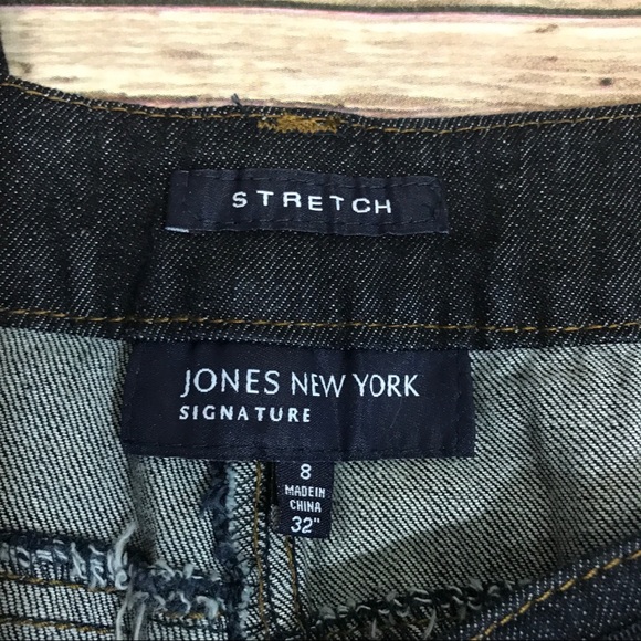 Jones New York Signature Jeans - Picture 5 of 7